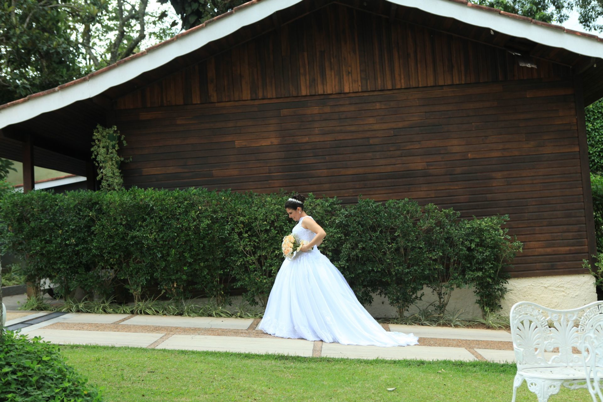 Foto Maio é o mês das noivas tanto quanto Setembro é o mês do carnaval. - Imagem 1