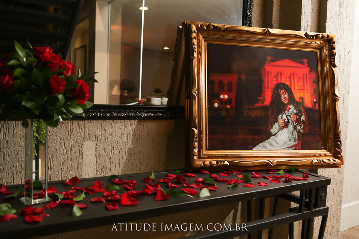 Foto Onde usar as fotos do ensaio fotográfico debutante - Imagem 4