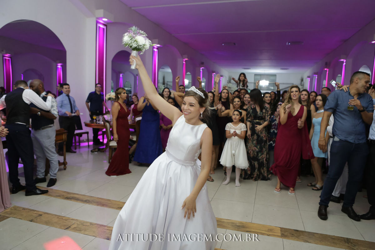 Foto Quem será a próxima a casar - Imagem 0