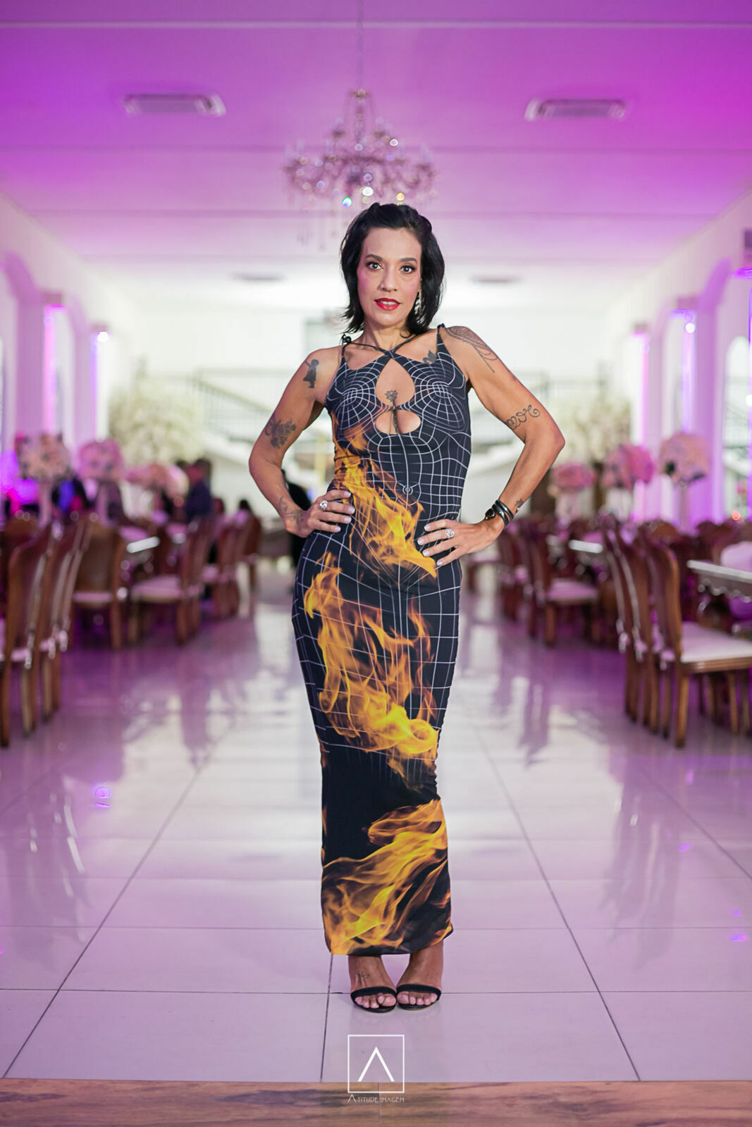 Foto Festa de Aniversário de 50 Anos da Luciene: Brilho e Celebração na Mansão Marion - Imagem 27