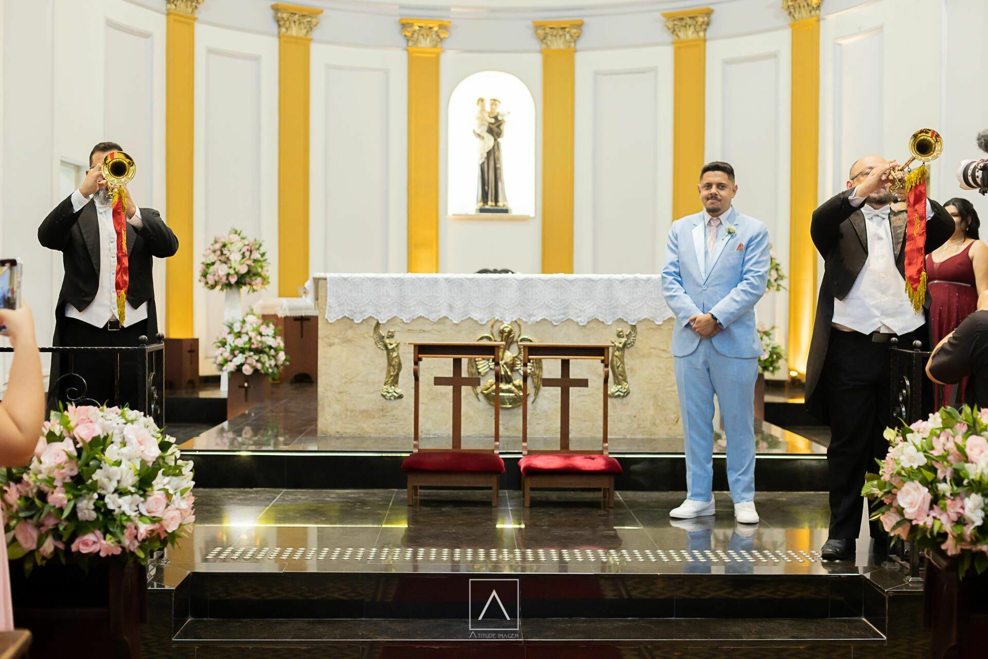 Foto Casamento Thais e Alison: Uma Celebração de Amor e Emoção em São Paulo Foto Casamento Thais e Alison: Uma Celebração de Amor e Emoção em São Paulo - Imagem 30