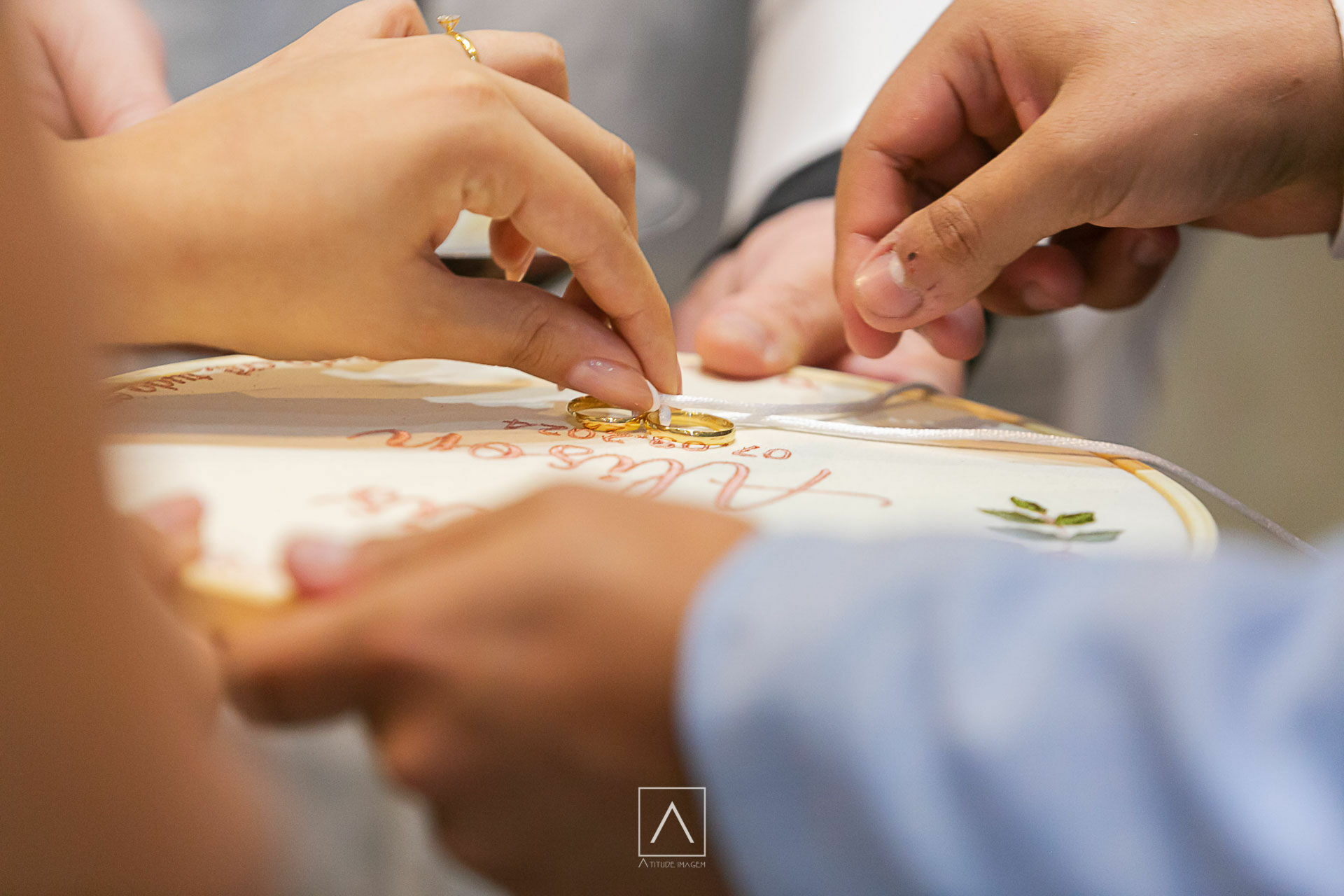 Foto Casamento Thais e Alison: Uma Celebração de Amor e Emoção em São Paulo Foto Casamento Thais e Alison: Uma Celebração de Amor e Emoção em São Paulo - Imagem 8