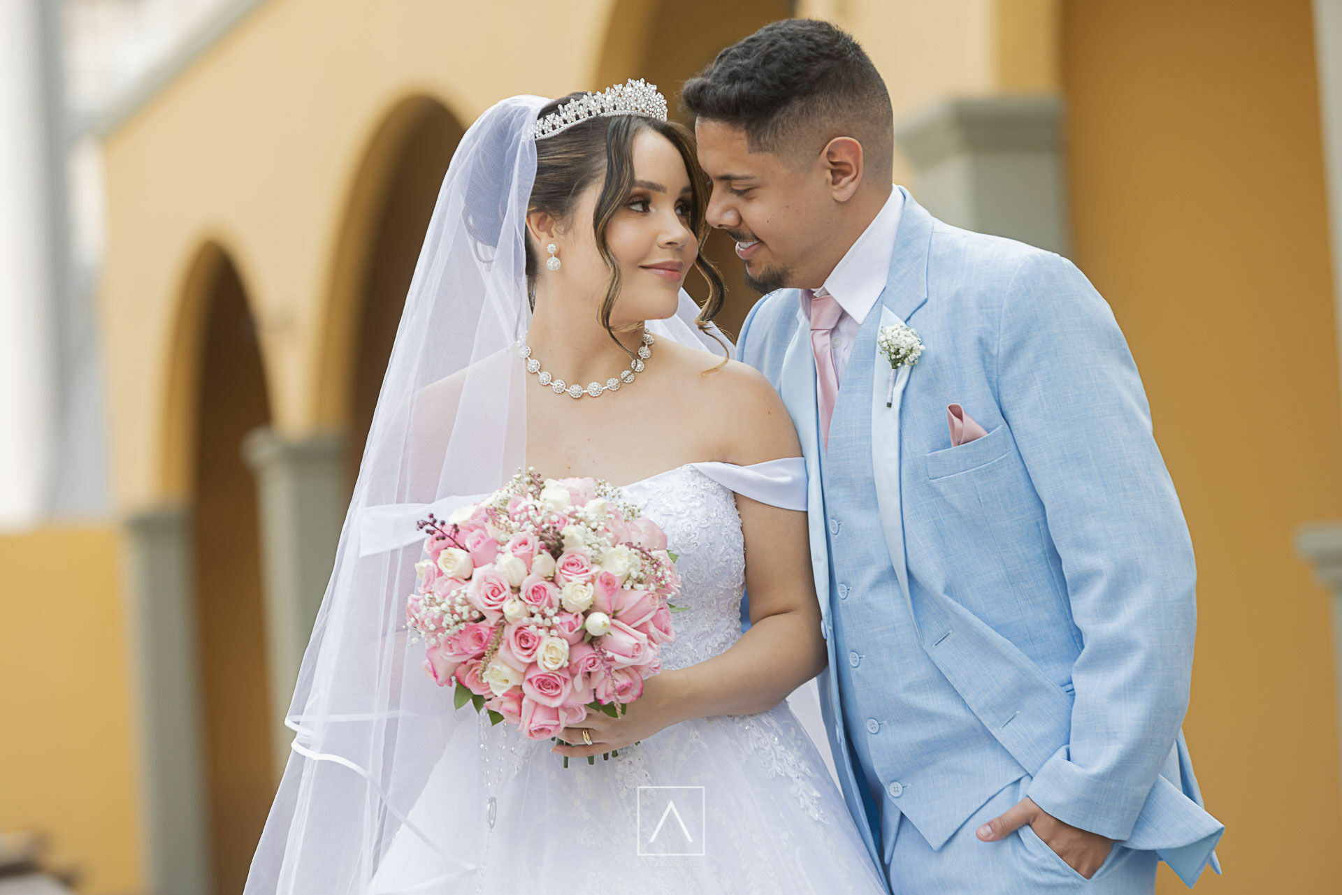 Foto Casamento Thais e Alison: Uma Celebração de Amor e Emoção em São Paulo Foto Casamento Thais e Alison: Uma Celebração de Amor e Emoção em São Paulo - Imagem 21