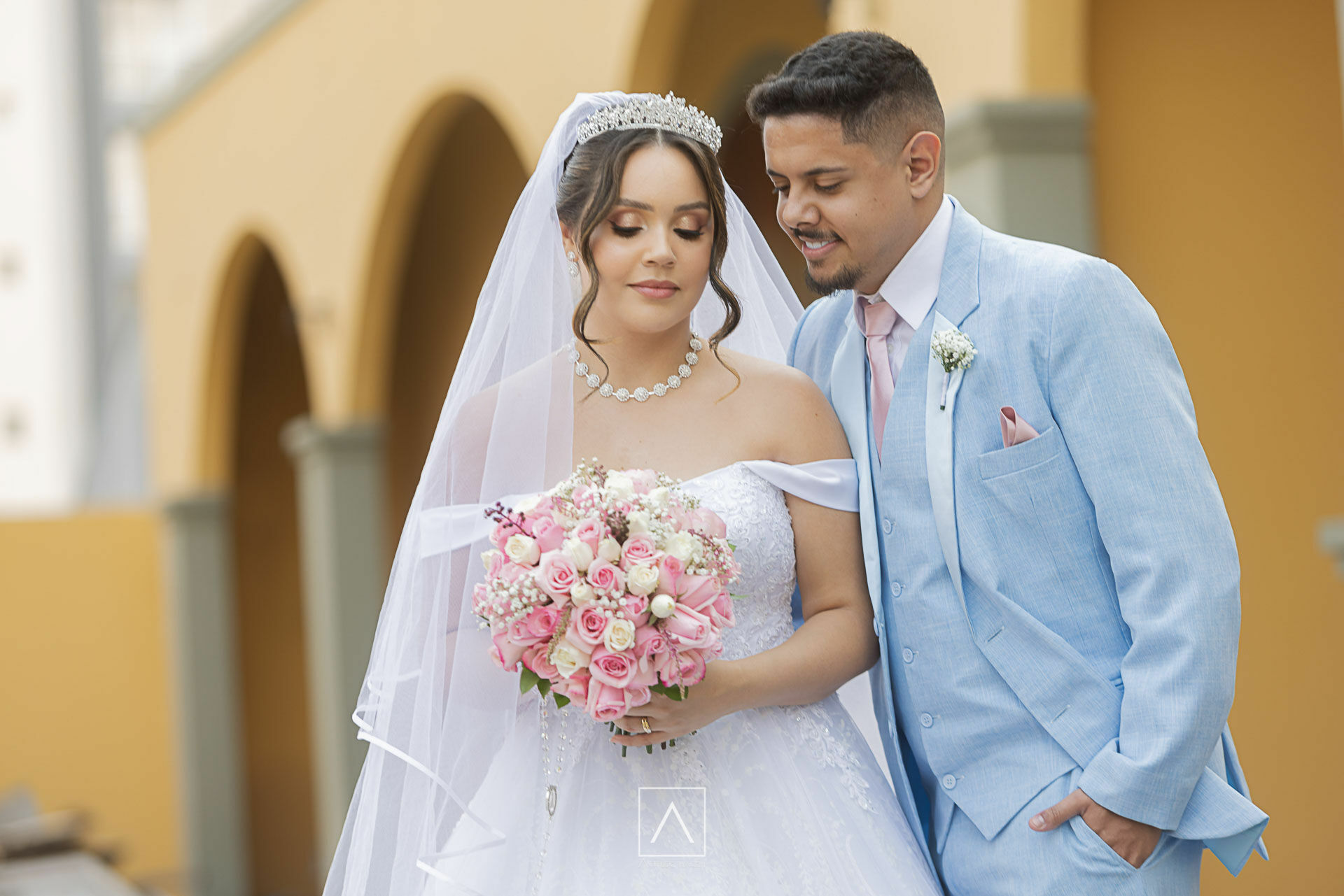 Foto Casamento Thais e Alison: Uma Celebração de Amor e Emoção em São Paulo Foto Casamento Thais e Alison: Uma Celebração de Amor e Emoção em São Paulo - Imagem 22