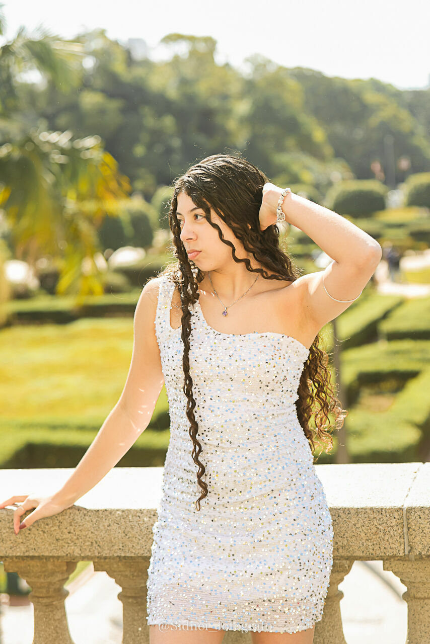 Foto Ensaio da Ana Clara: Elegância e História no Museu do Ipiranga Foto Ensaio da Ana Clara: Elegância e História no Museu do Ipiranga - Imagem 6