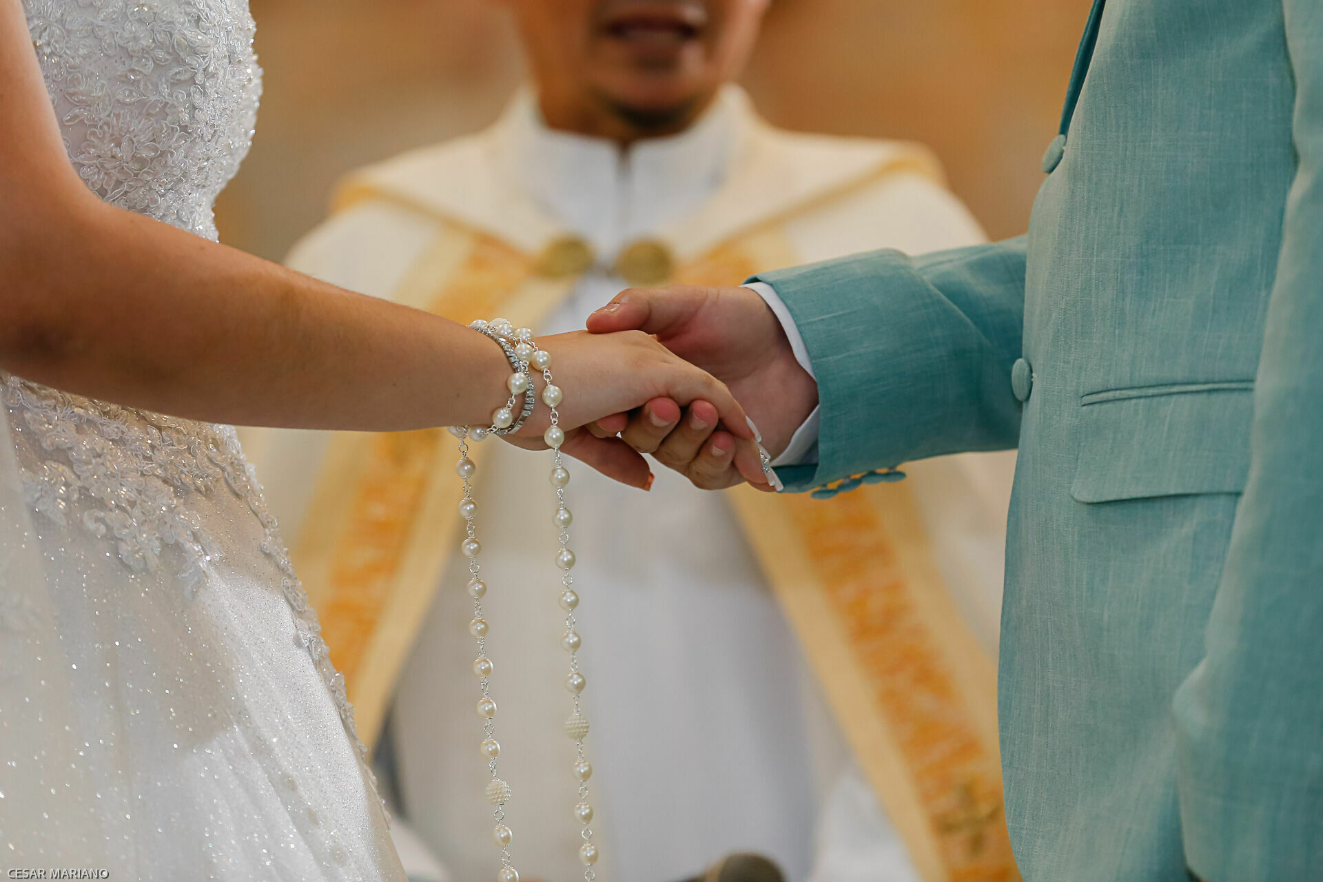 Foto Casamento Carol e Alexandre: Uma Celebração de Amor e Fé - Imagem 14