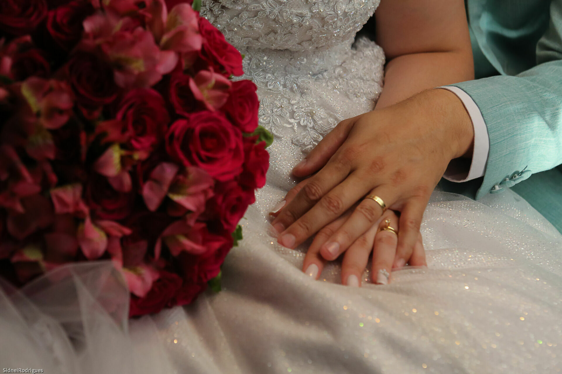 Foto Casamento Carol e Alexandre: Uma Celebração de Amor e Fé - Imagem 32