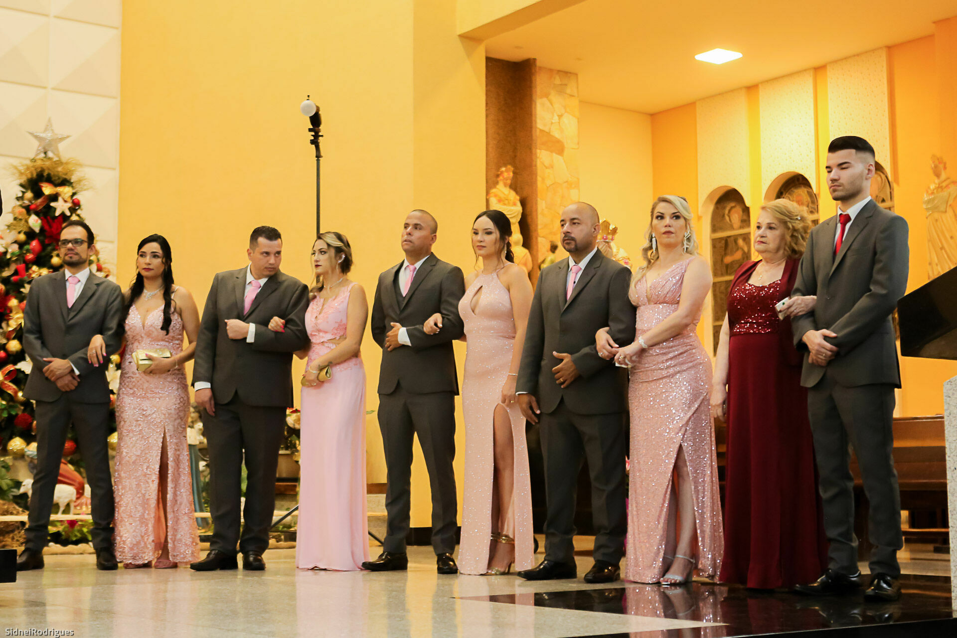 Foto Casamento Carol e Alexandre: Uma Celebração de Amor e Fé - Imagem 19