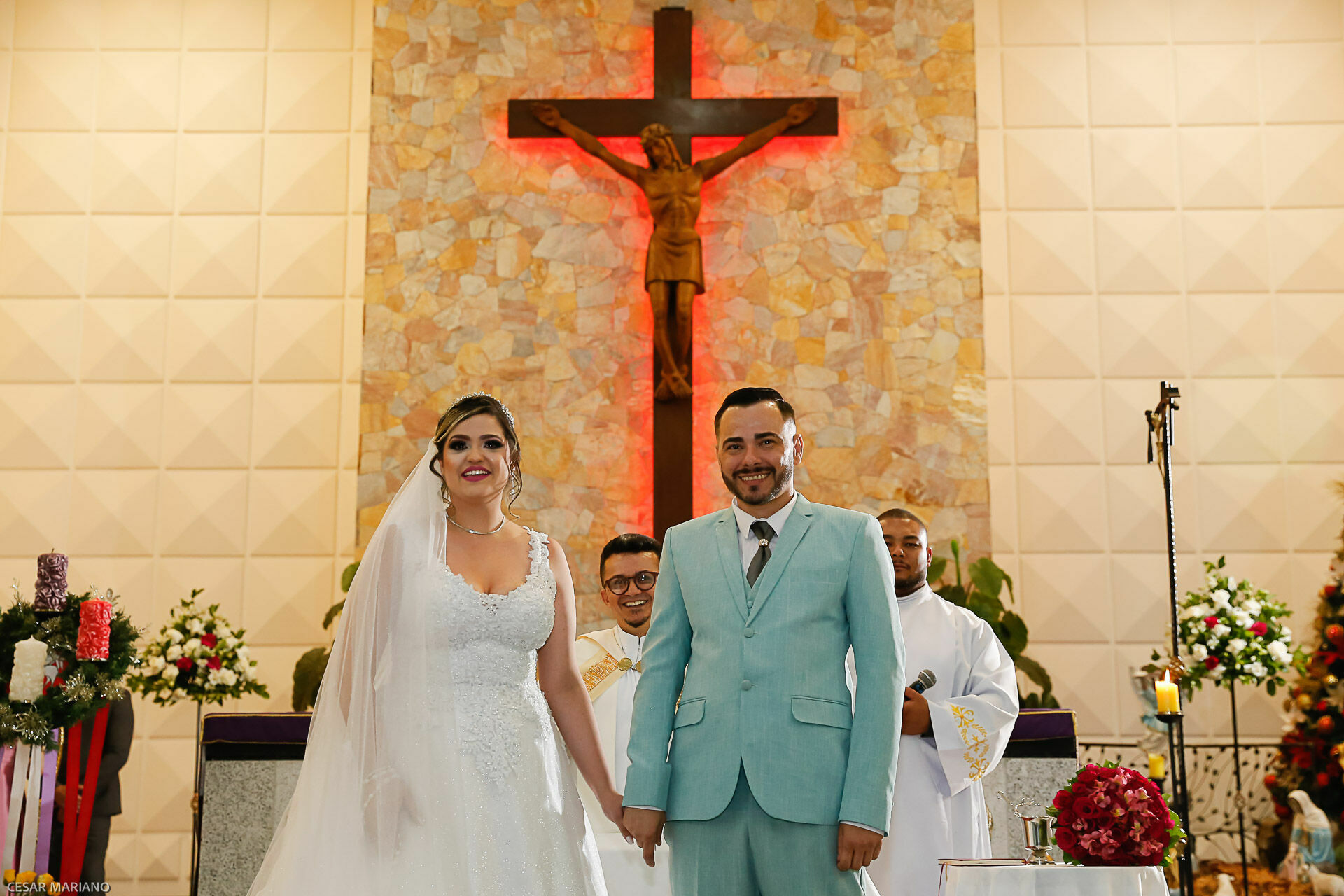 Foto Casamento Carol e Alexandre: Uma Celebração de Amor e Fé - Imagem 17