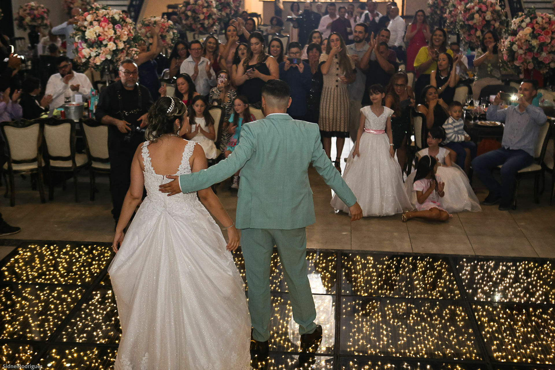 Foto Casamento Carol e Alexandre: Uma Celebração de Amor e Fé - Imagem 53