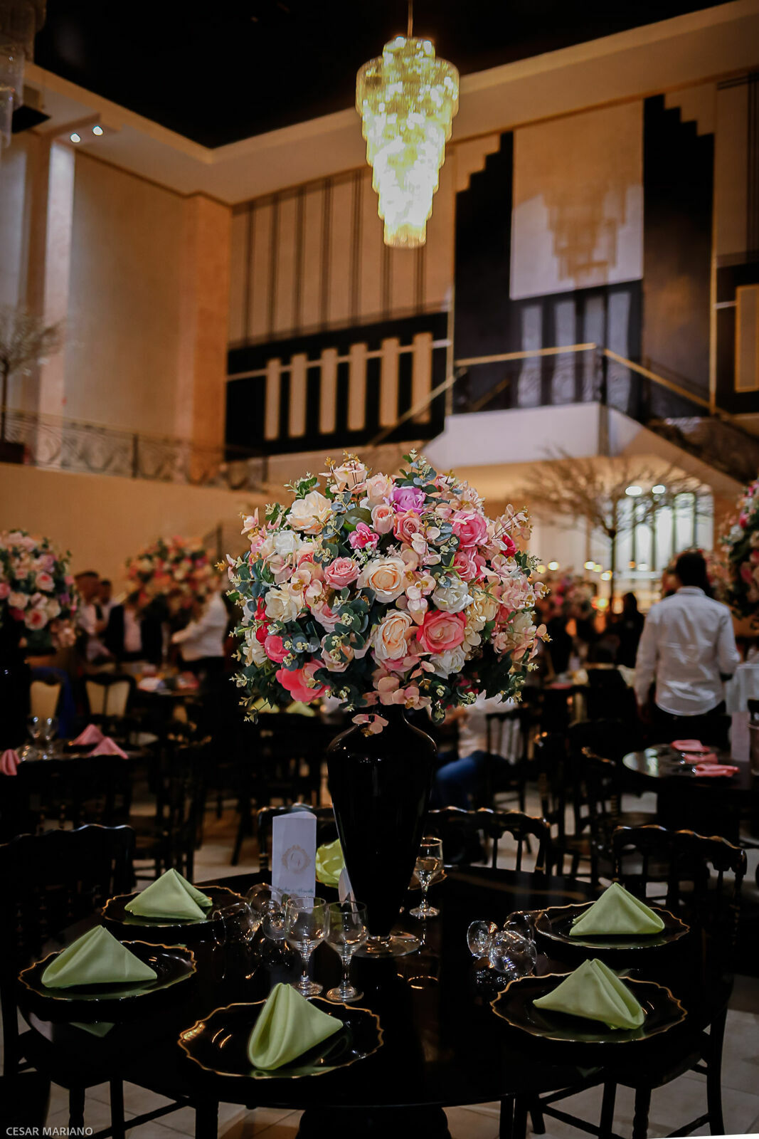 Foto Casamento Carol e Alexandre: Uma Celebração de Amor e Fé - Imagem 42