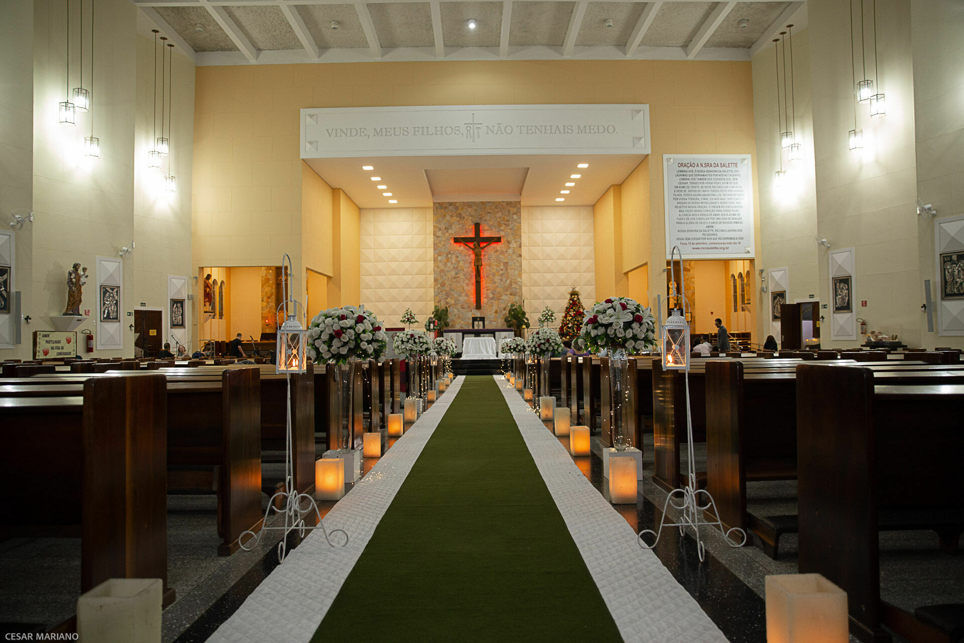 Foto Casamento Carol e Alexandre: Uma Celebração de Amor e Fé - Imagem 82