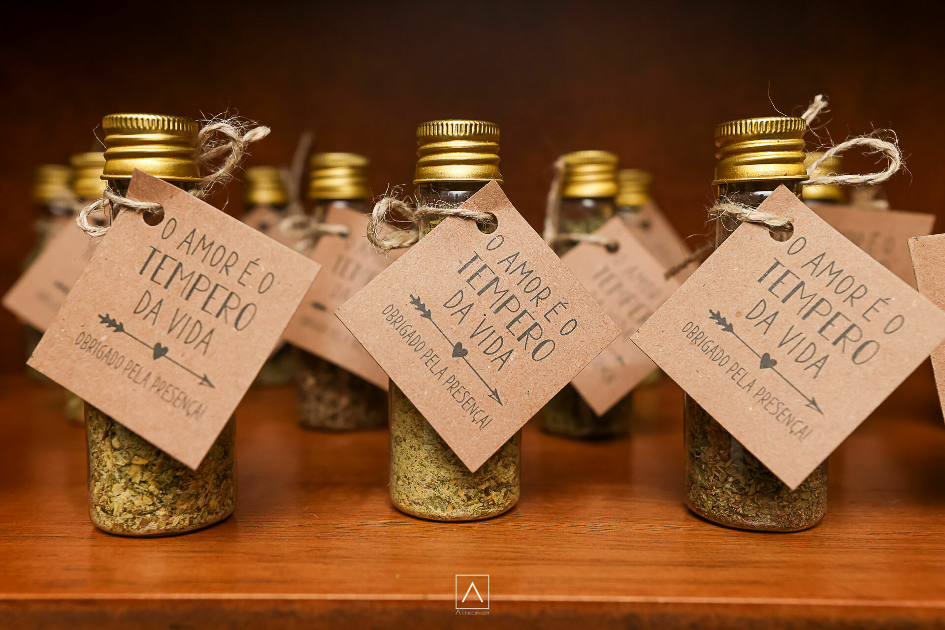 Foto Casamento Gabriela e Paula: Um Brinde ao Amor e à Elegância na Mansão Marion ✨ - Imagem 26