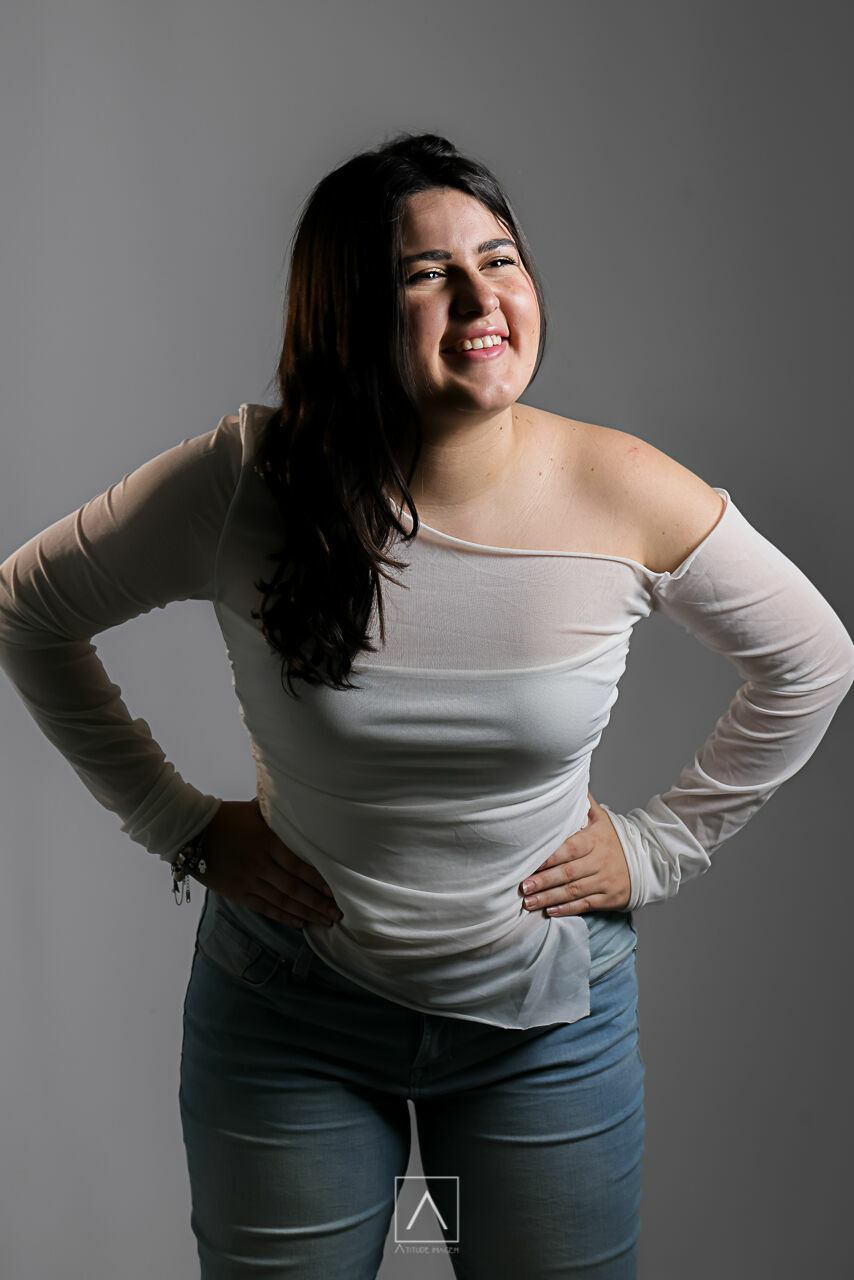 Foto Ensaio no Estudio com a Deise - Imagem 5