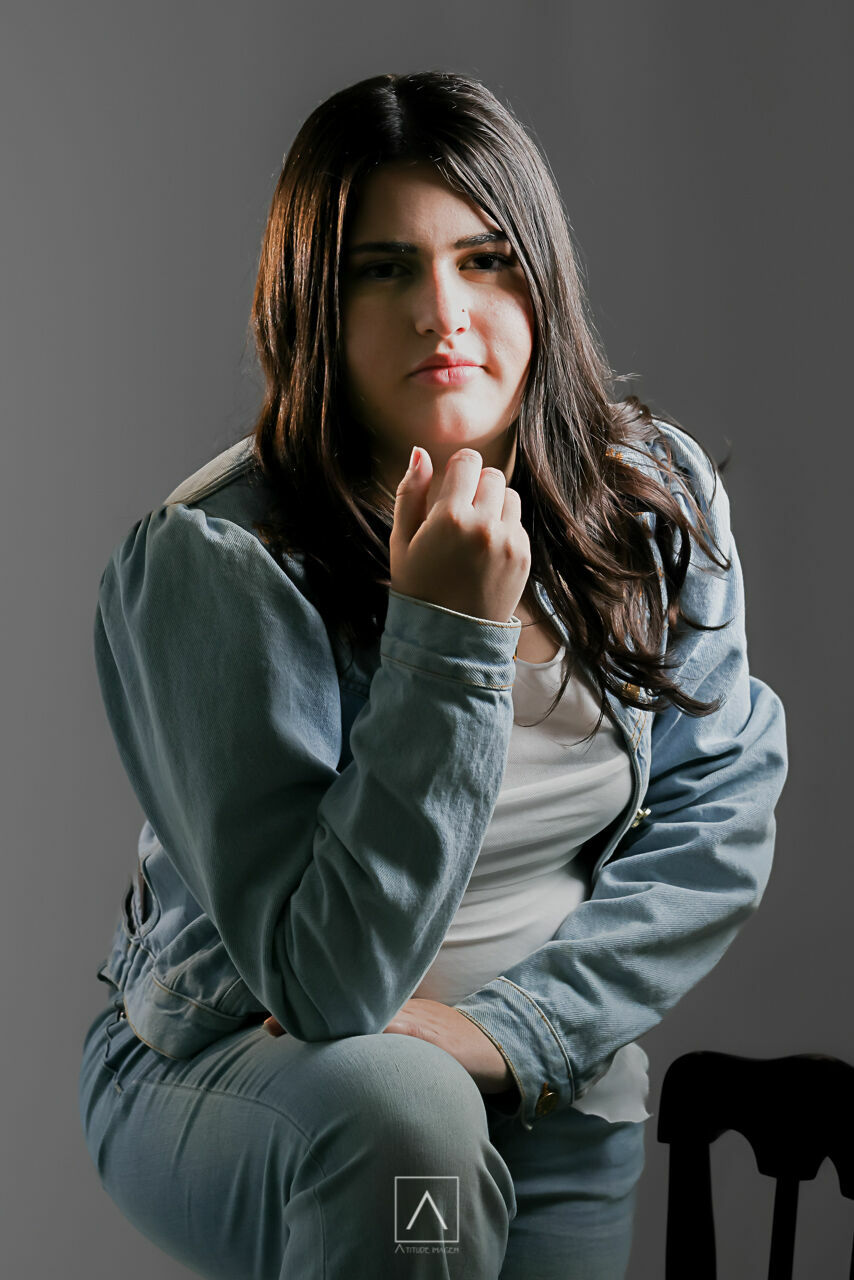 Foto Ensaio no Estudio com a Deise - Imagem 9