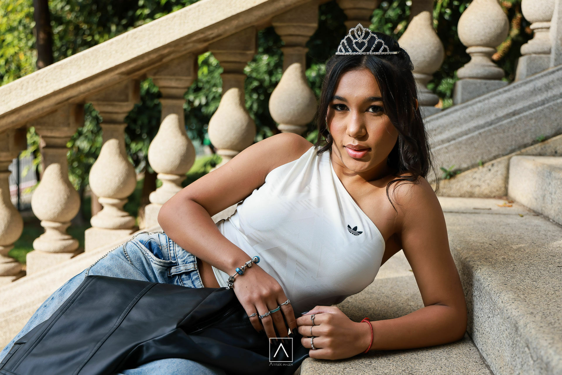 Foto O Encontro do Street Style com o Toque de Debutante - Imagem 0