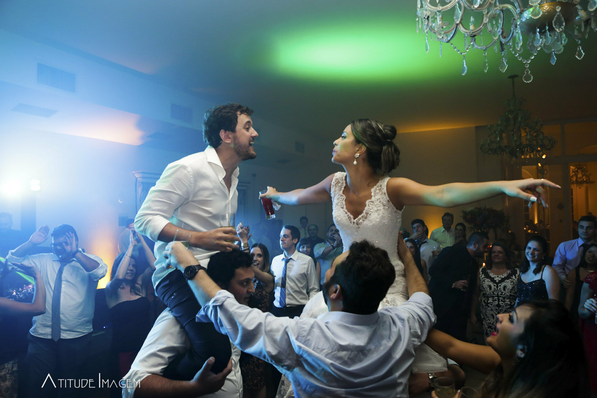 O Casamento Inesquecível de Carolina e Danilo: Cerimônia na Capela Sion e Recepção no Nacional Club (Higienópolis – SP)