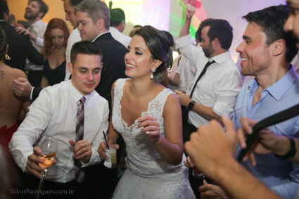 Foto O Casamento InesquecÃƒÆ’Ã‚Â­vel de Carolina e Danilo na Capela Sion ÃƒÂ¢Ã¢â€šÂ¬Ã¢â‚¬Å“ HigienÃƒÆ’Ã‚Â³polis, SP - Imagem 36