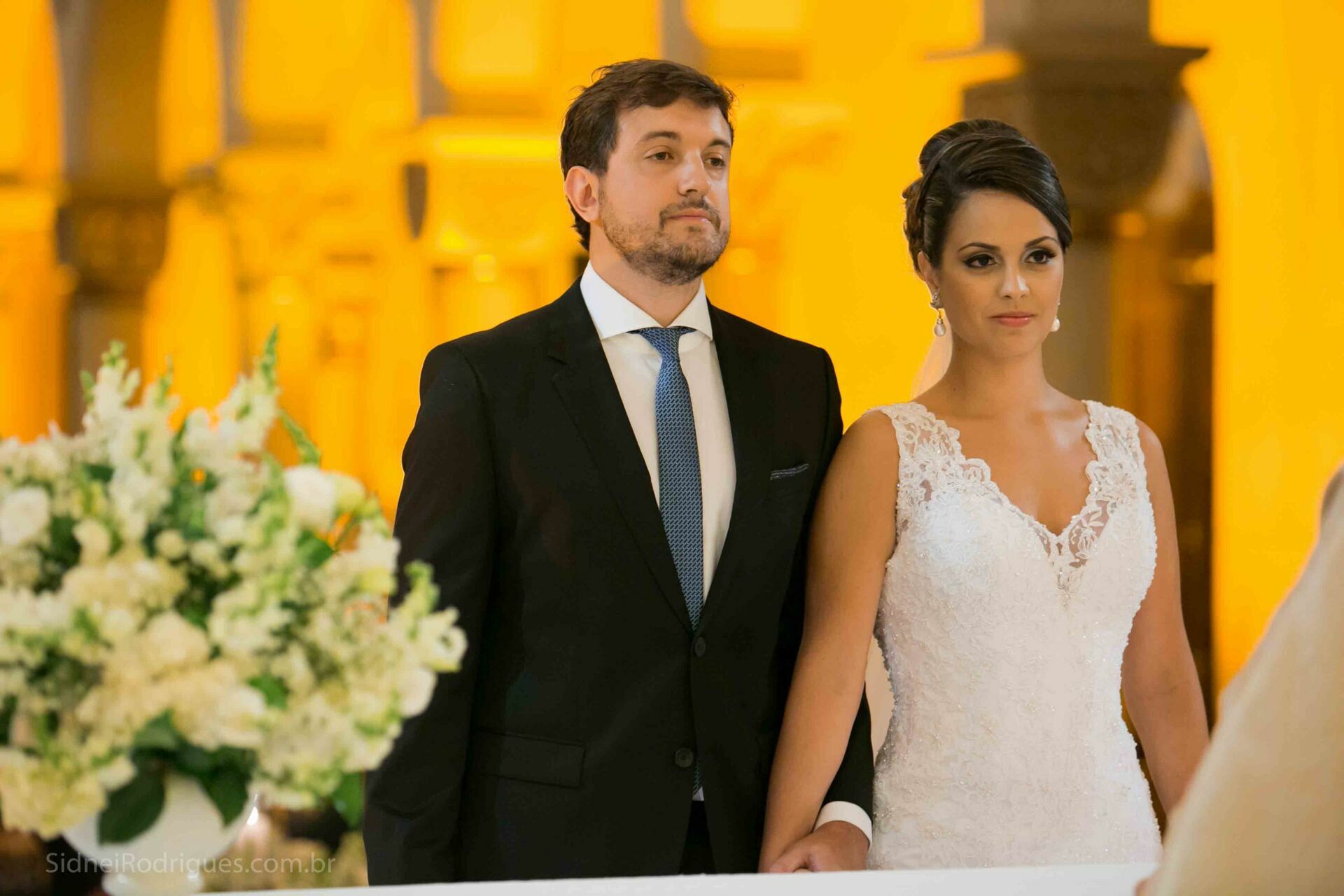 Foto O Casamento Inesquecível de Carolina e Danilo: Cerimônia na Capela Sion e Recepção no Nacional Club (Higienópolis – SP) - Imagem 13
