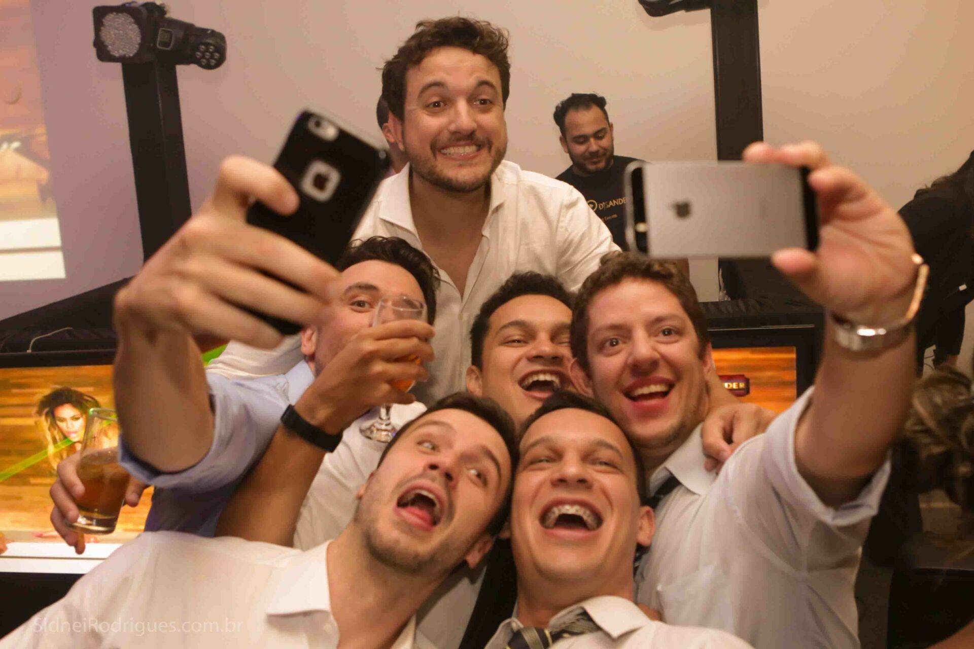 Foto O Casamento Inesquecível de Carolina e Danilo: Cerimônia na Capela Sion e Recepção no Nacional Club (Higienópolis – SP) - Imagem 43