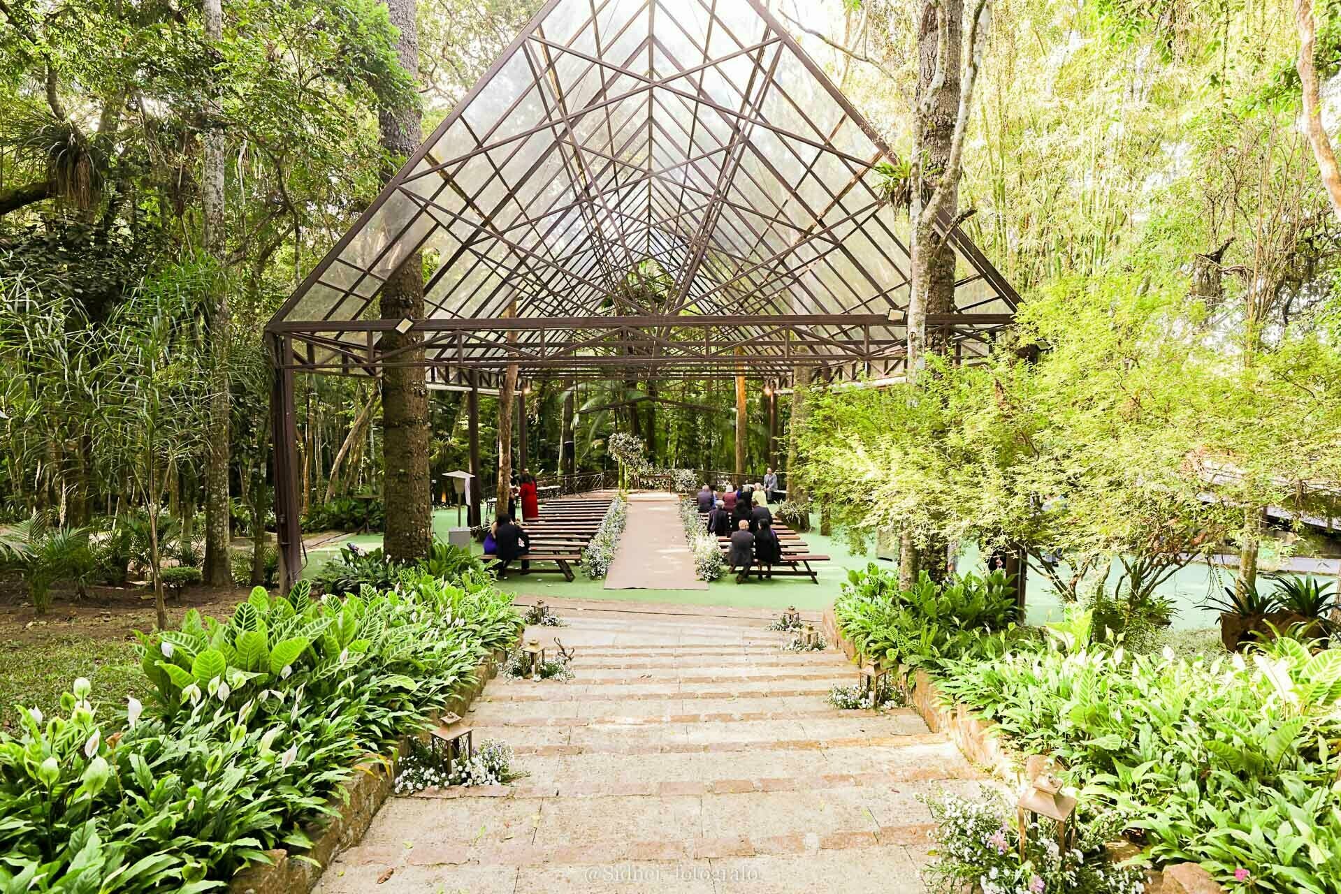 Casa Giardino: O Cenário Perfeito para Casamentos Imersivos e Inesquecíveis